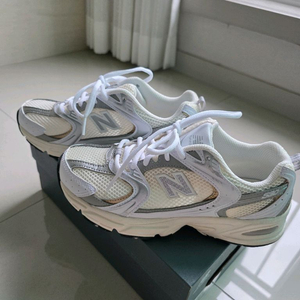 뉴발란스530 (225mm)