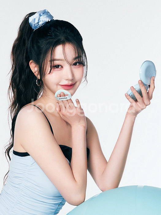 [어뮤즈]장원영 에어리 포어 커버 쿠션 세트--1