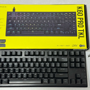커세어 k60프로 광축 키보드 팝니다.