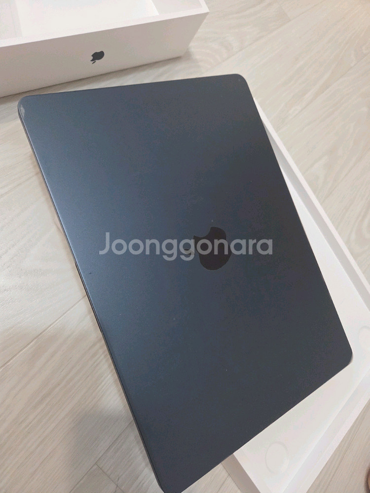 맥북에어 13 M2 256gb/8gb램 미드나이트 풀박--8