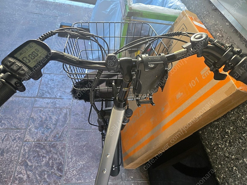 삼천리 팬텀 알리사 전기자전거 급매합니다.--2