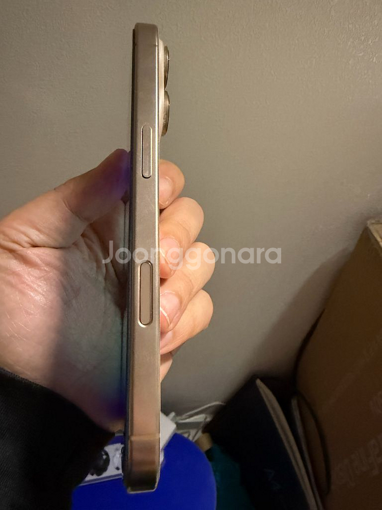 아이폰 16 프로 256GB 데저트 티타늄--3
