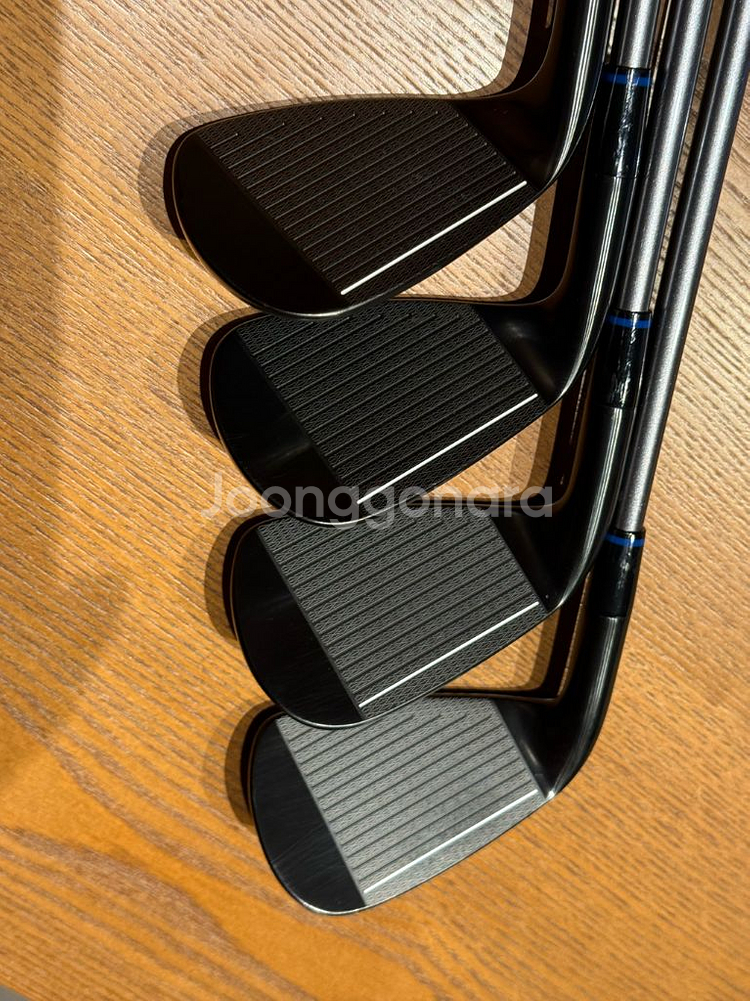 다이와 온오프 FF247 9아이언 (5-S) 판매합니다--2