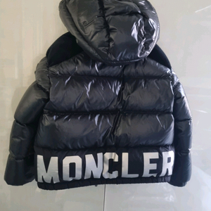 몽클레어키즈 8y 레터링 패딩 점퍼 유치원친구들추천