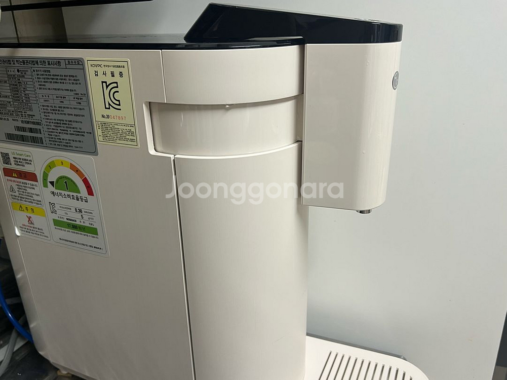 LG 퓨리케어 상하좌우 오브제 냉온 정수기--1