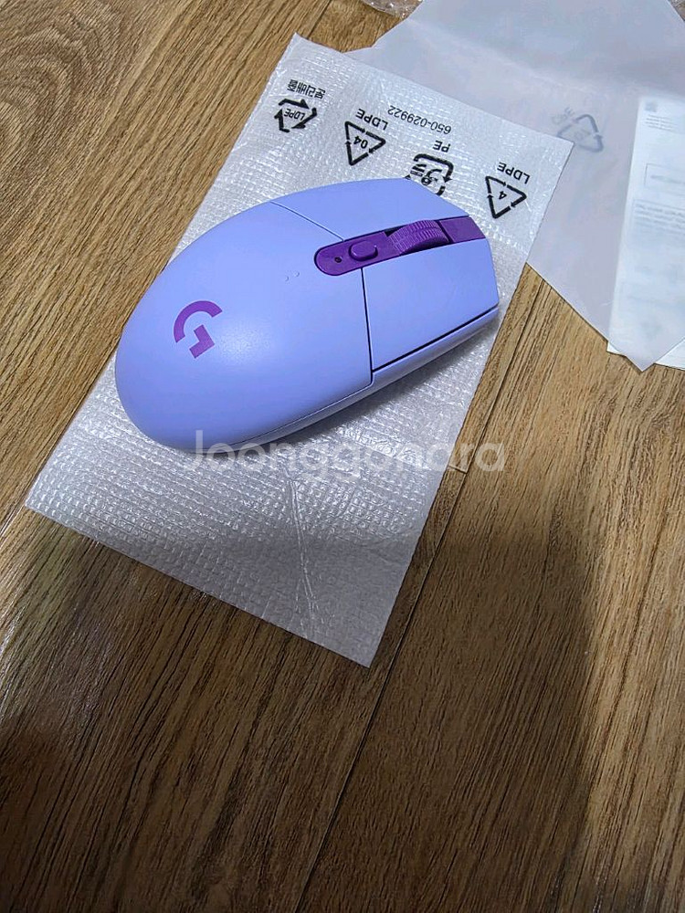 로지텍 G304 LIGHTSPEED 무선 게이밍 마우스--1