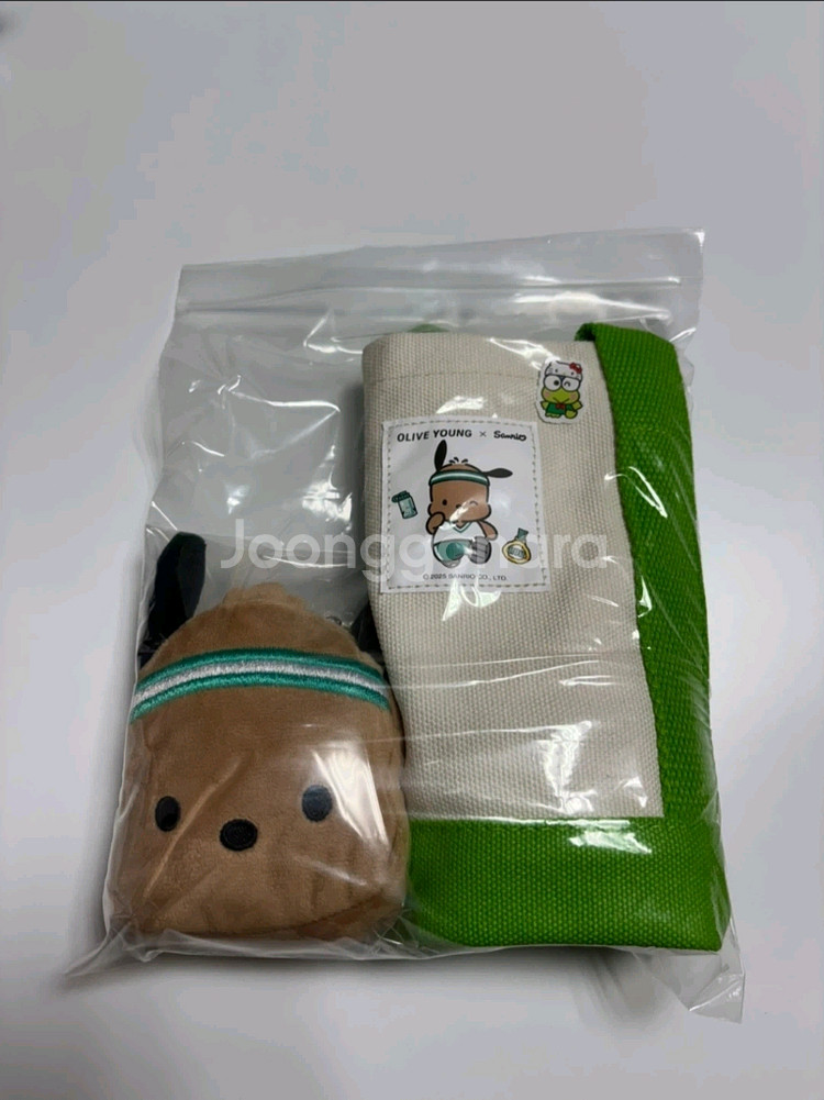 올리브영X산리오 콜라보 포차코 토트백&동전지갑키링--3