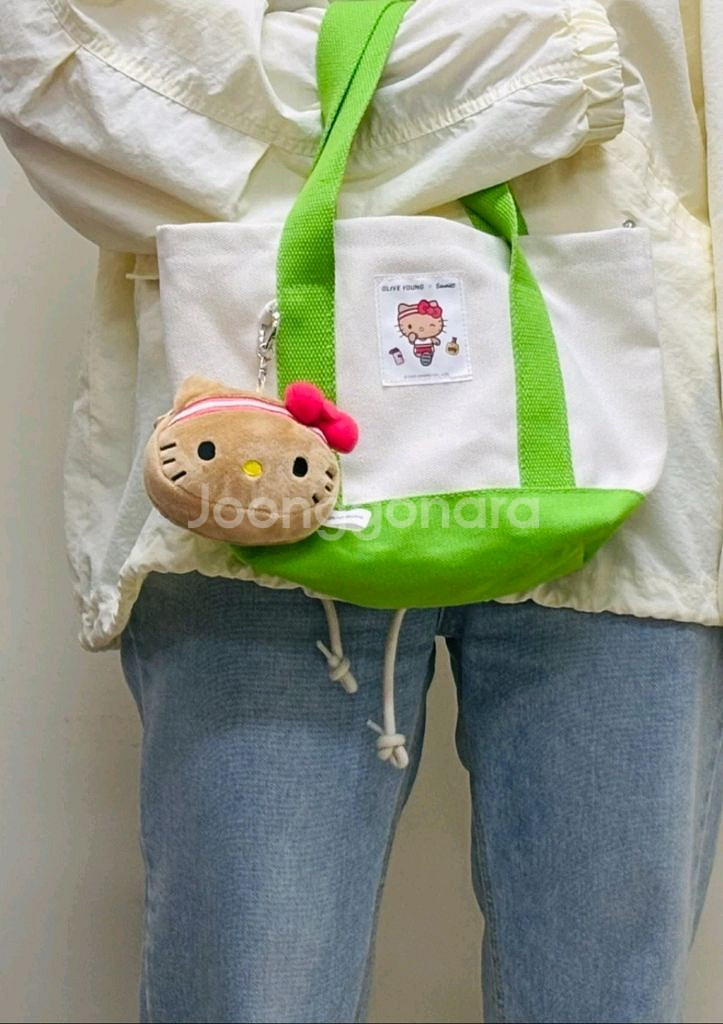 올리브영X산리오 콜라보 한교동 토트백&동전지갑키링--2