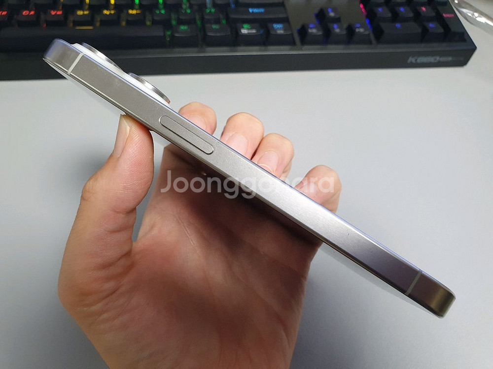 아이폰15 프로 / 256GB / 화이트--8