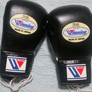 위닝글러브 블랙/10온스 판매합니다.