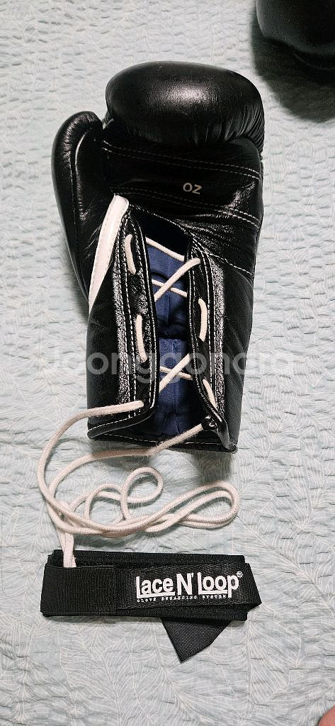 위닝글러브 블랙/10온스 판매합니다.--8