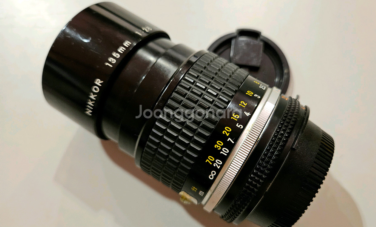 니콘 필름카메라 수동렌즈nikkor 135mm F2.8--0