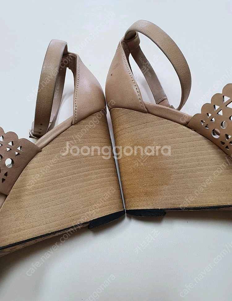 토리버치 TORY BURCH 230 웨지힐 7cm 샌들--6