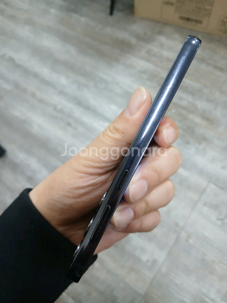 갤럭시S23 5G 512GB 블랙 단말기 입니다.--3