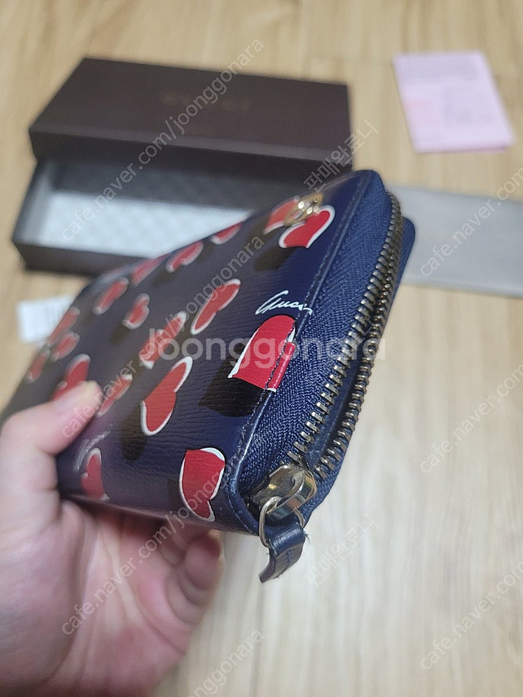 구찌 하트 장지갑 네이비--6