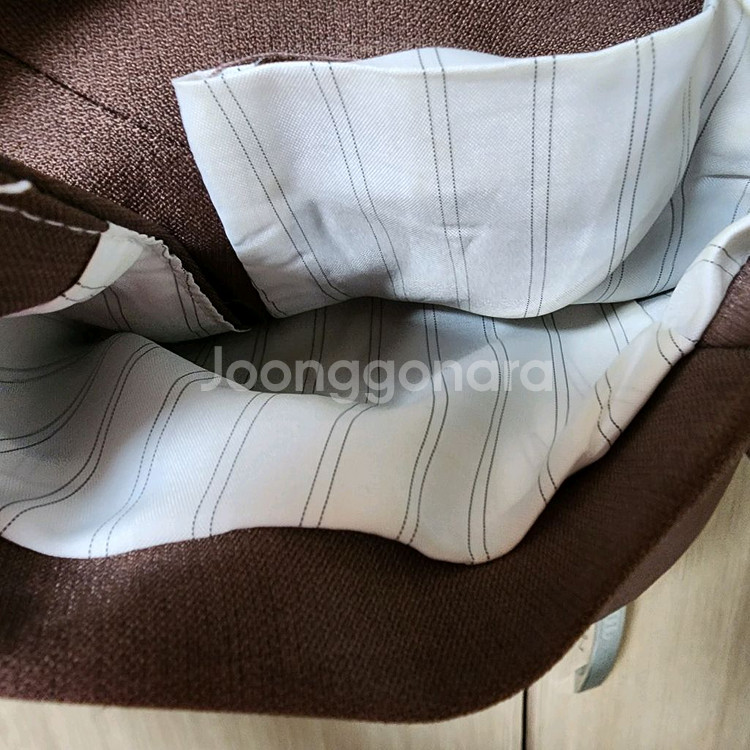 팥죽색 남성 슈트 세트--3