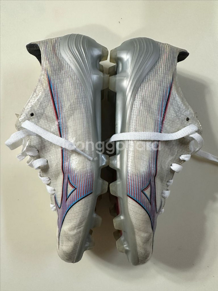 미즈노 알파 엘리트 MD 250mm 축구화--2