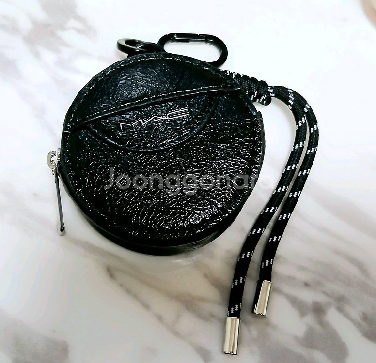 MAC 맥 쿠션 키링 파우치 (새상품)--0