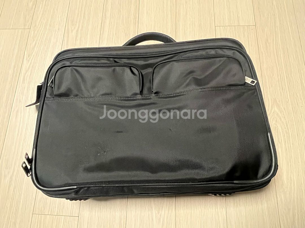 Aigner Munich 아이그너 서류 및 여행 가방--1