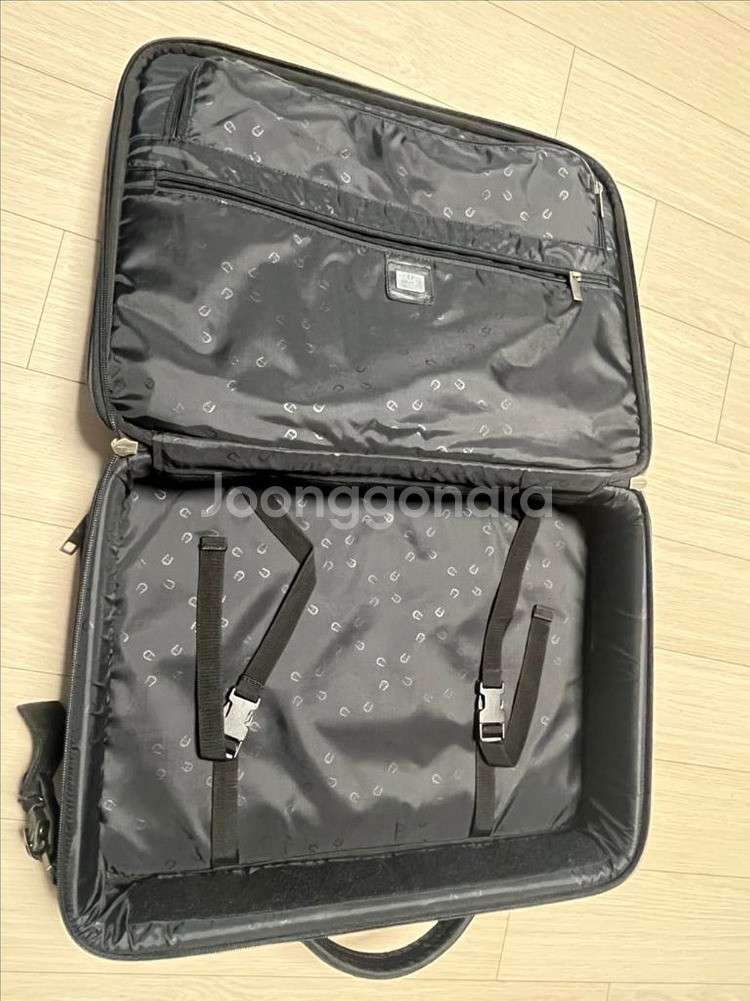 Aigner Munich 아이그너 서류 및 여행 가방--9