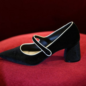 우주미녀 다이애나슈즈 6cm 230 메리제인 벨벳 구두 이미지