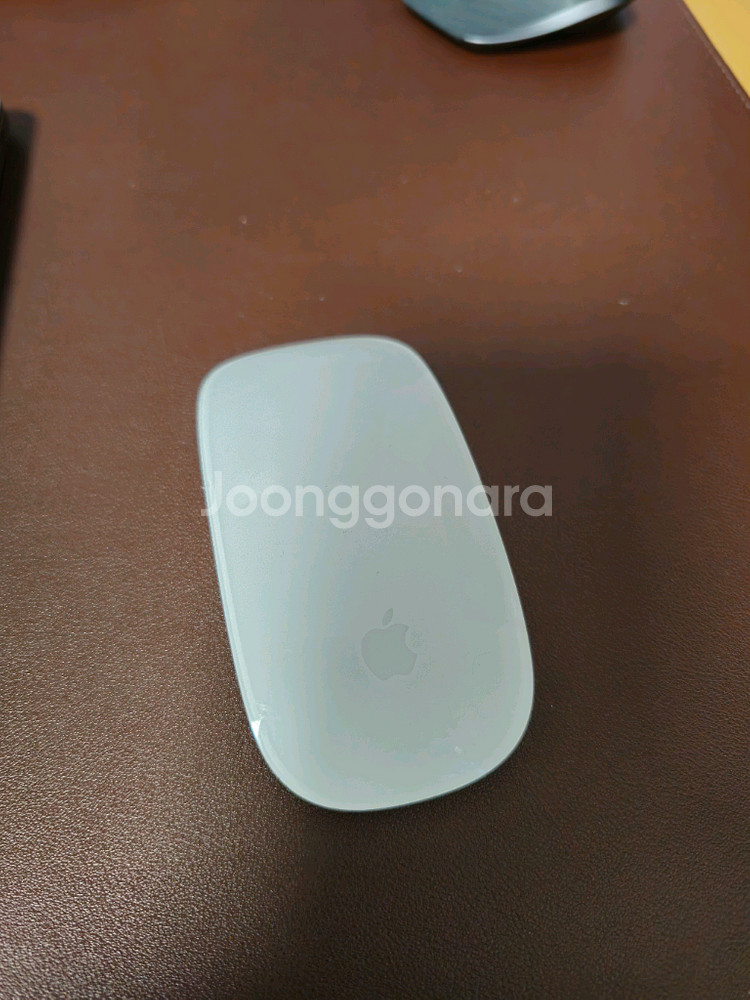 맥북 프로 m2 13 2023년--8