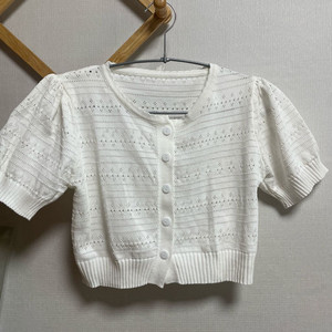 퍼프 크롭 반팔