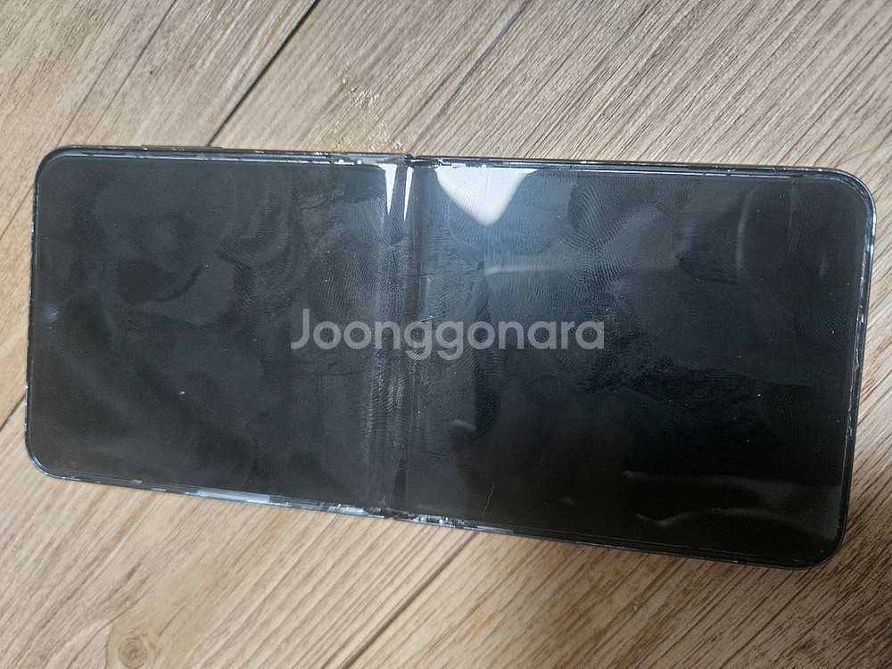 플립4 512 부품용 판매--1