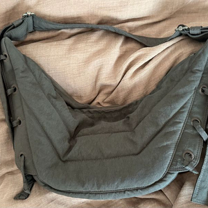 르메르 소프트 게임백 스몰 다크브라운 (영케이가방)