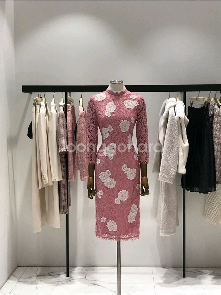 모조에스핀 핑크레이스 원피스--0