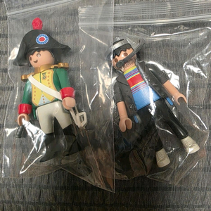 플레이모빌 피규어 2종