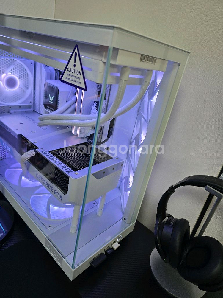 9800x3d 4080 화이트 게이밍 데스크탑--2