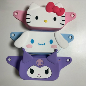 산리오 실리콘가방