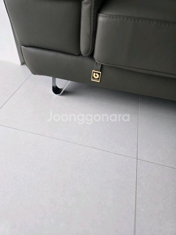 다우닝 3~4인용 올 통가죽쇼파--0