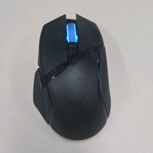 레이저 바실리스크 X 하이퍼스피드 무선 게이밍 마우스