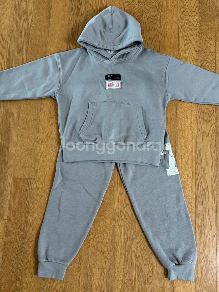 자라 신상 상하복세트 6-7y 130 새상품--2