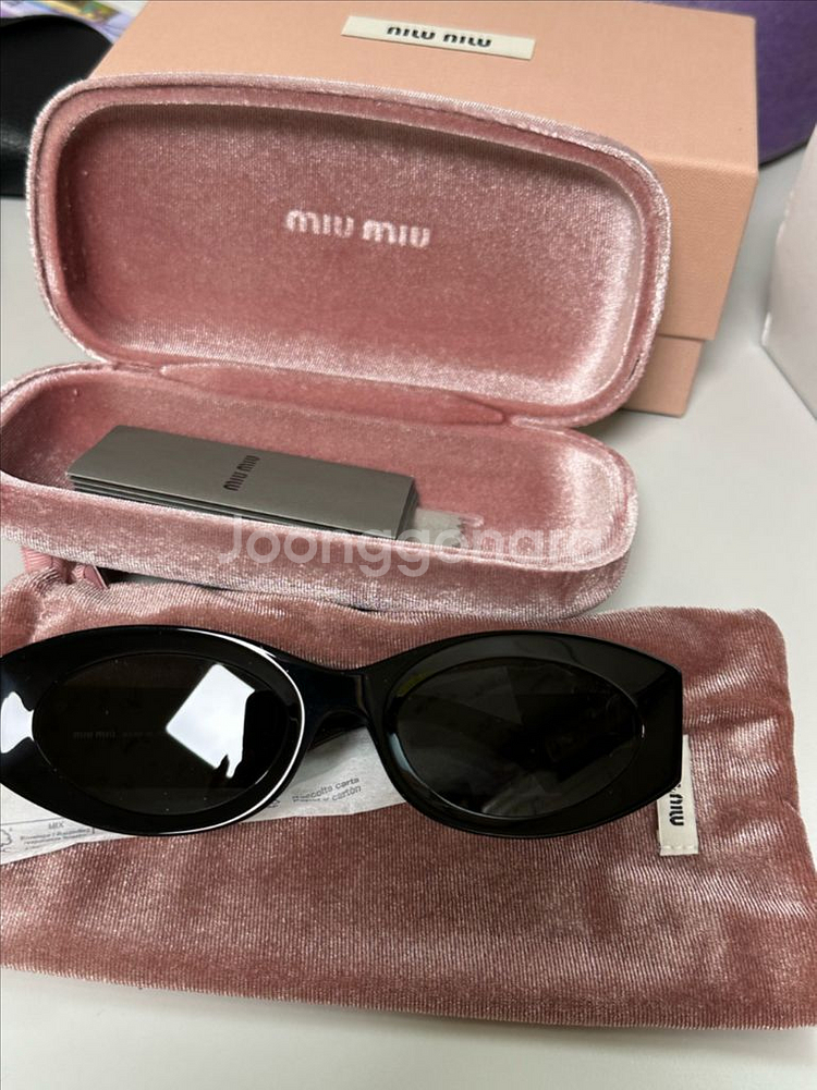 [새상품] 미우미우 글림스 선글라스 정품--0