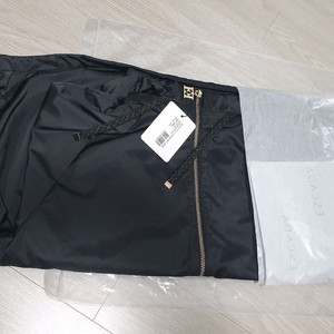 에스까다 여성 바람막이 105XL 새상품