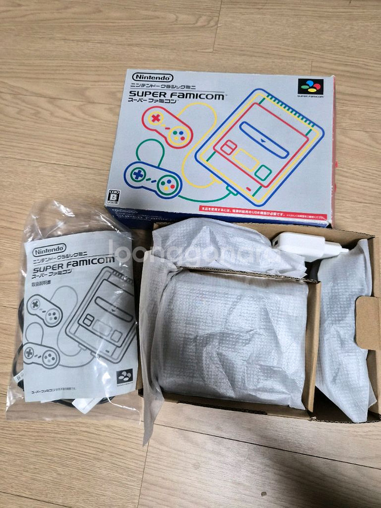 슈퍼패미콤 미니 128G--0