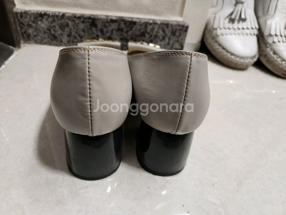 마니 여자회색구두 정장구두 235--8