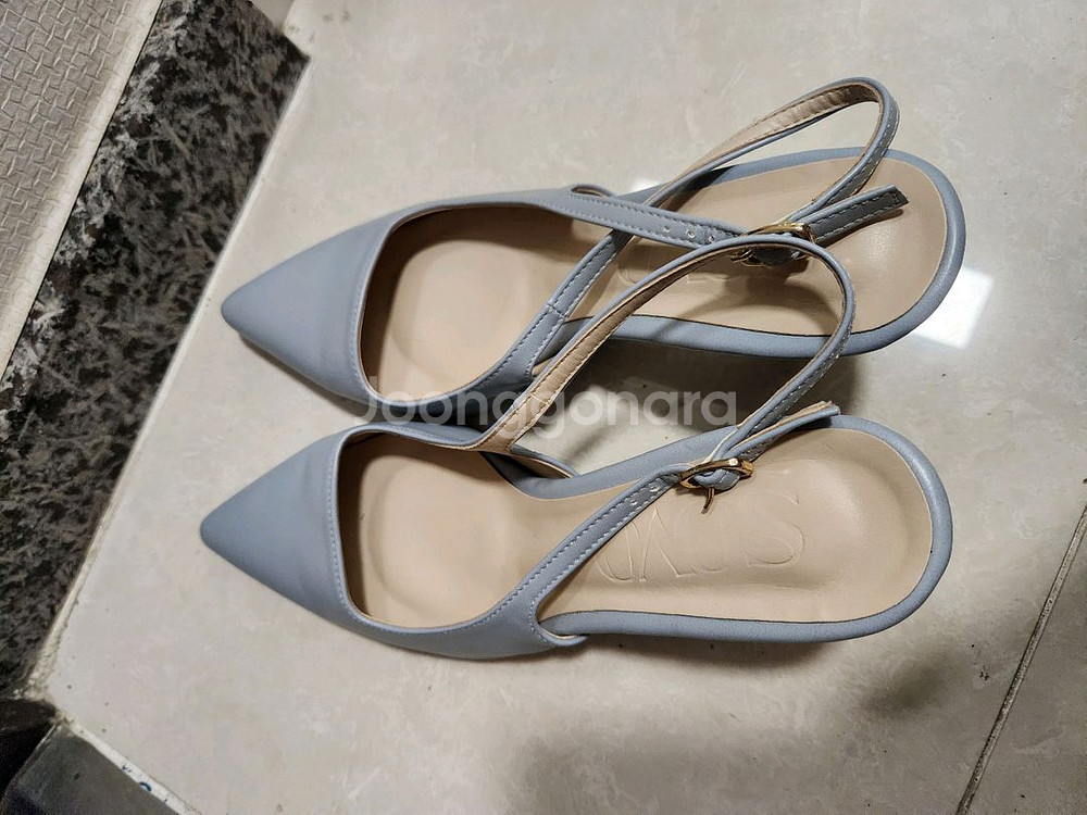 소보 여자여름구두 여자오픈힐샌들 뾰족구두235--5