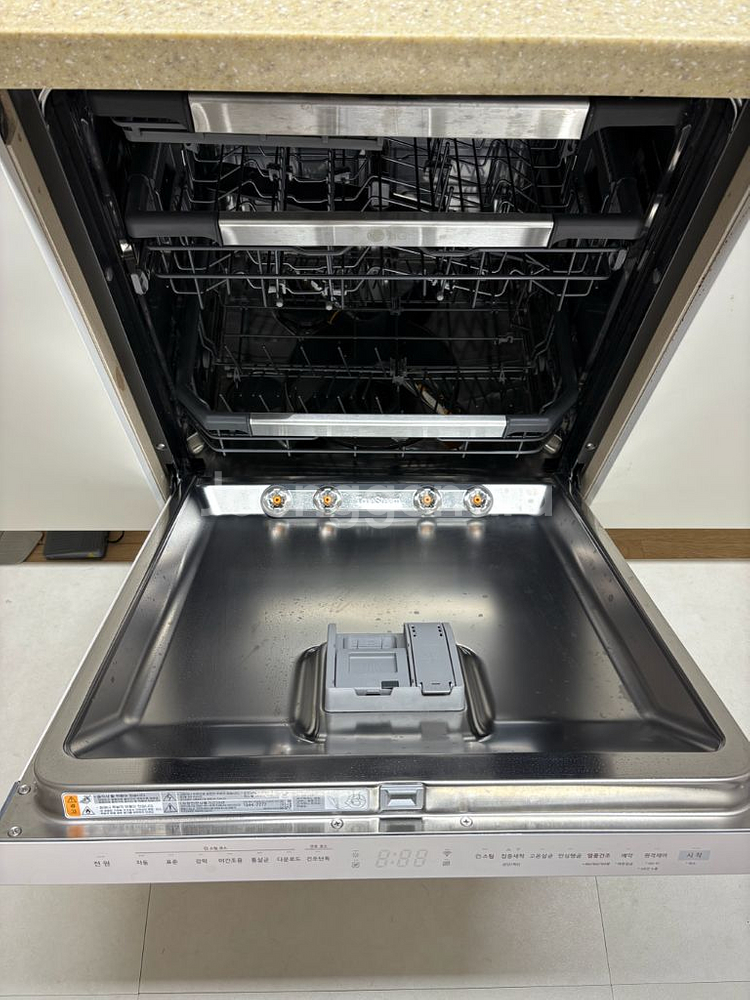 엘지 오브제 식기세척기 DUBJ4ES--1