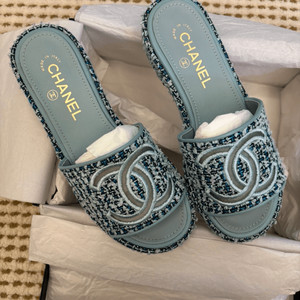 샤넬 트위드 뮬 민트 37 정품