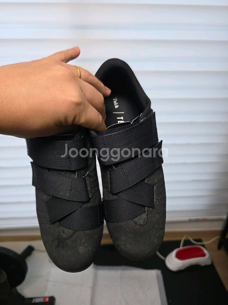 피직 r5스트랩 클릿슈즈 41사이즈--0