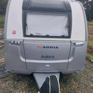 아드리아 아도라 522UP 카라반
