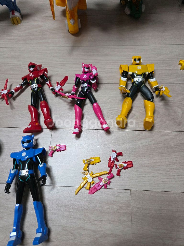 미니특공대 로봇 피규어 일괄 판매해요--3