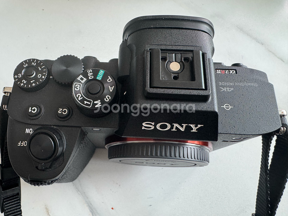 소니a7rIV 85mm1.4 시그마24-70 팝니다--3