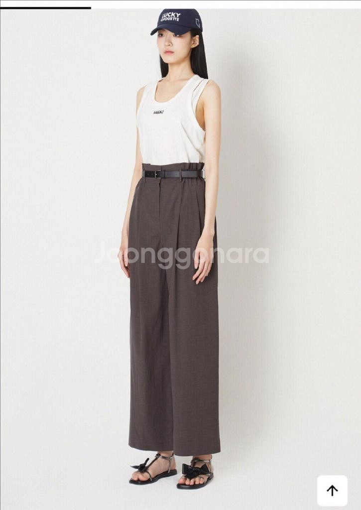 럭키슈에뜨 벨트 사이드 밴딩 와이드 팬츠 36--1