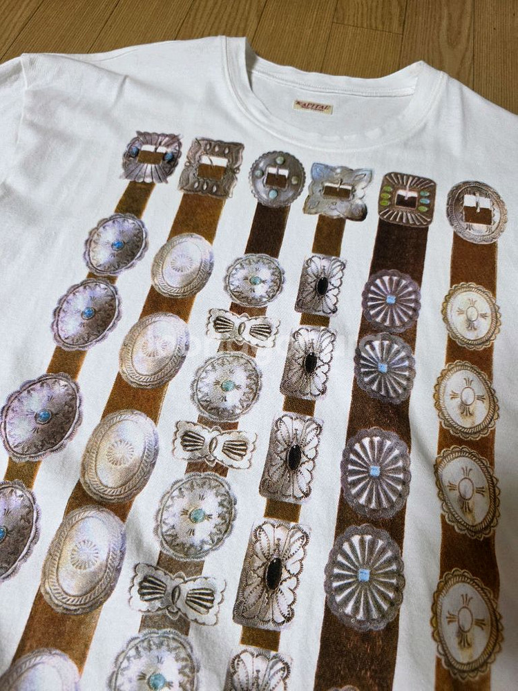 캐피탈 콘초 벨트 20 크루 티셔츠 화이트 XL 사이즈--4