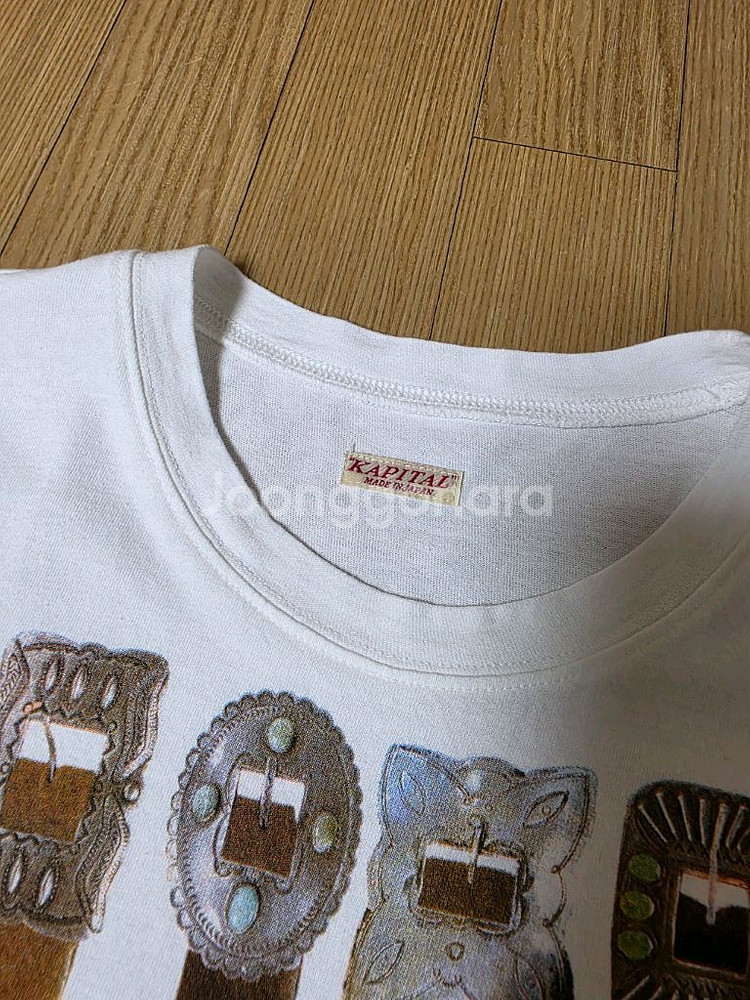 캐피탈 콘초 벨트 20 크루 티셔츠 화이트 XL 사이즈--3
